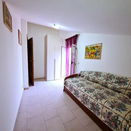Attico Piazza Apartman Bonifati